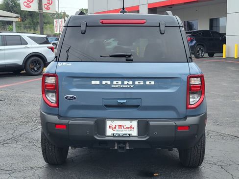 Used 2025 Ford Bronco Sport Badlands AWD/4WD image 5