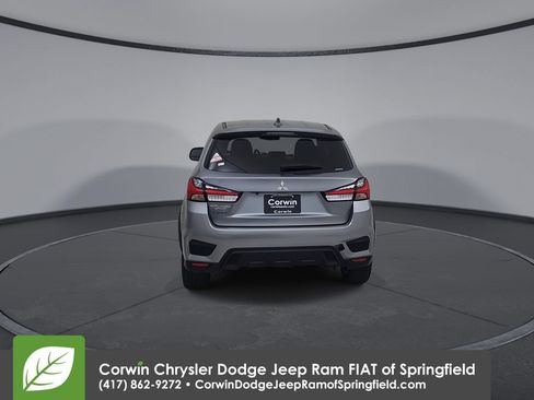 Used 2025 Mitsubishi Outlander Sport AWD image 12