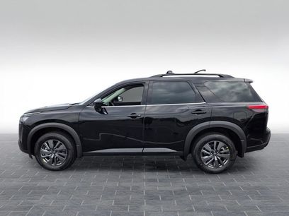 New 2026 Nissan Pathfinder SV