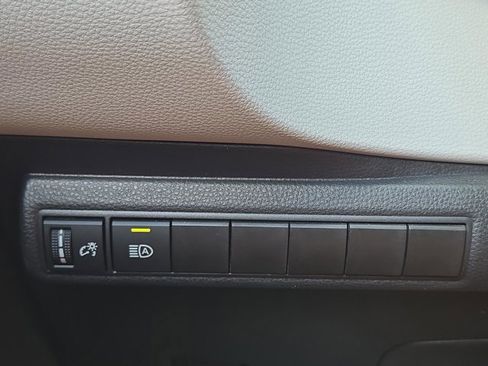 Used 2024 Toyota Corolla SE image 21