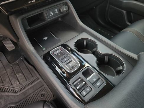 Used 2024 Honda Pilot EX-L image 21