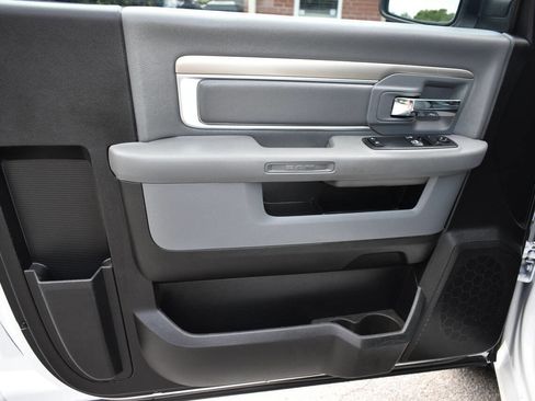 Used 2018 RAM 1500 Tradesman w/ Power & Remote Entry Group image 11