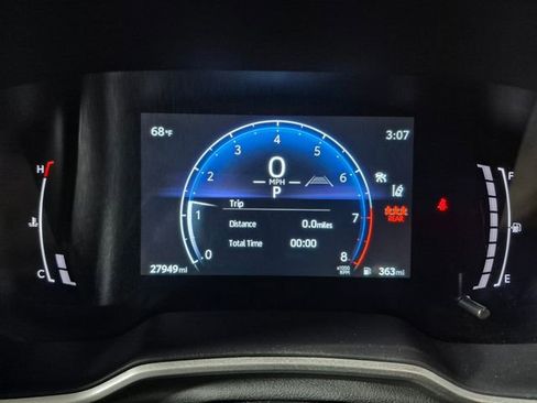 Certified 2025 Toyota Corolla XSE FWD image 24