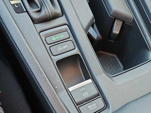 Certified 2024 Honda Accord LX image 9