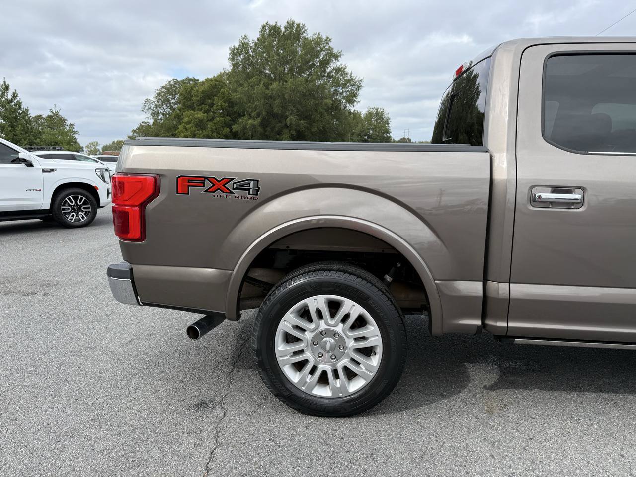 Used 2019 Ford F150 King Ranch w/ Equipment Group 601A Luxury AWD/4WD image 43