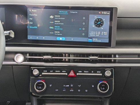 New 2025 Hyundai Santa Cruz SEL image 13