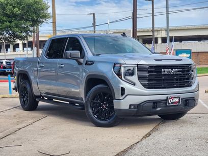 Used 2023 GMC Sierra 1500 Elevation w/ LPO, Elevation Black Package