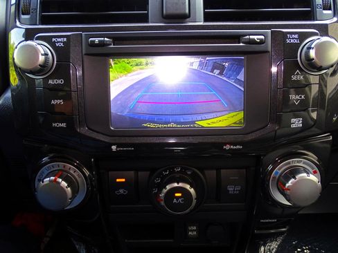 Used 2016 Toyota 4Runner TRD Pro image 32