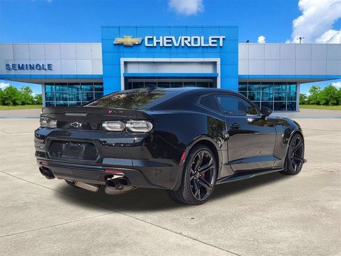 Used 2022 Chevrolet Camaro SS RWD image 4