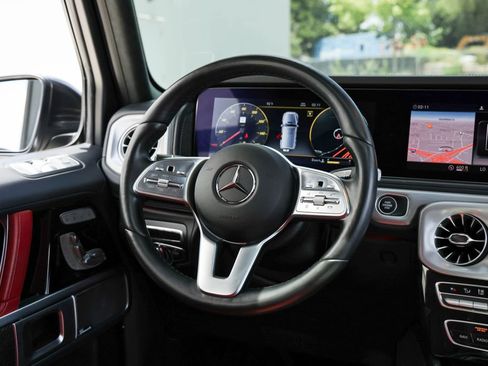 Used 2023 Mercedes-Benz G 550 image 35