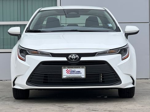 New 2026 Toyota Corolla LE image 6