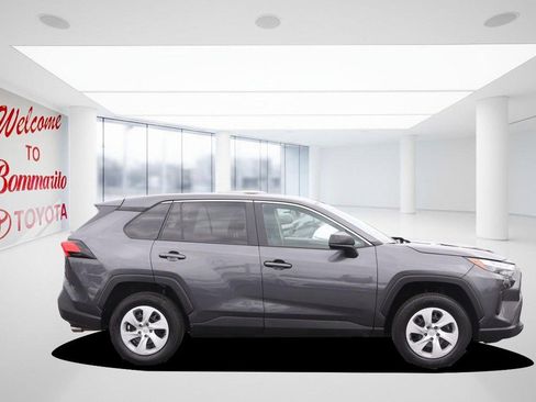 Used 2024 Toyota RAV4 LE FWD image 5