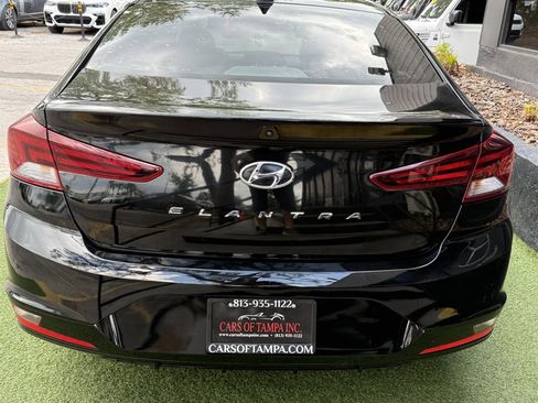 Used 2019 Hyundai Elantra SEL w/ Cargo Package image 5