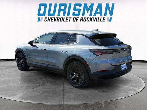 New 2026 Chevrolet Equinox EV LT w/ Midnight Package image 4