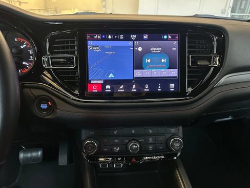 Used 2026 Dodge Durango GT w/ Blacktop Package AWD/4WD image 8