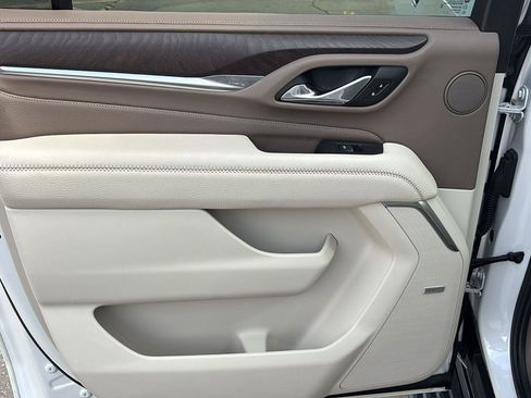 Certified 2023 GMC Yukon XL Denali image 17