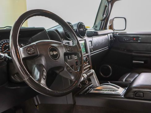 Used 2006 HUMMER H2 image 26