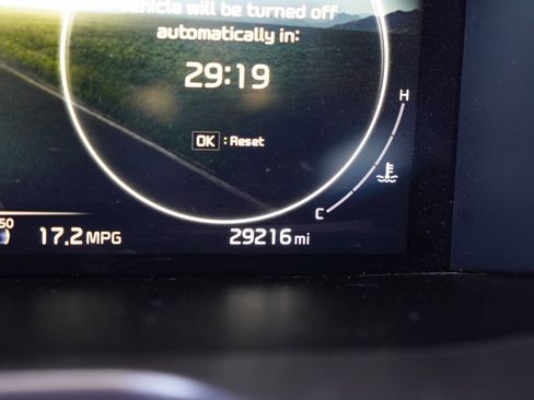 Certified 2023 Kia Sorento SX image 8