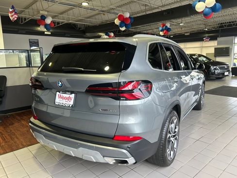 Used 2026 BMW X5 xDrive40i w/ Climate Comfort Package AWD/4WD image 8