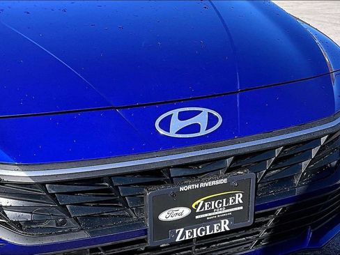 Used 2025 Hyundai Elantra Sport image 29