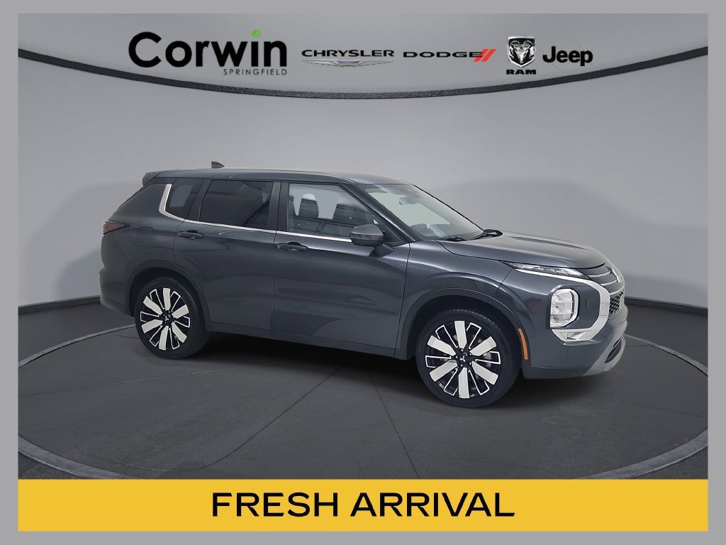 Used 2025 Mitsubishi Outlander AWD 360° Tour