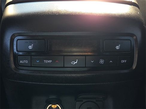 Used 2022 Hyundai Palisade SEL w/ 8P Bench Seat Package image 16