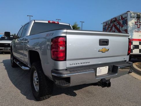 Used 2016 Chevrolet Silverado 2500 LT w/ LT Convenience Package AWD/4WD image 6