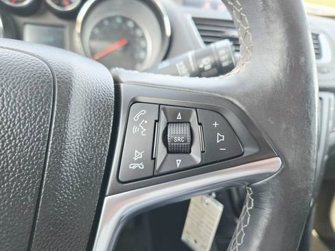 Used 2014 Buick Encore FWD image 22