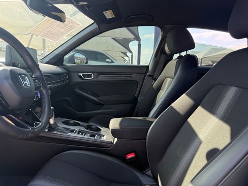 Used 2024 Honda Civic Sport image 9