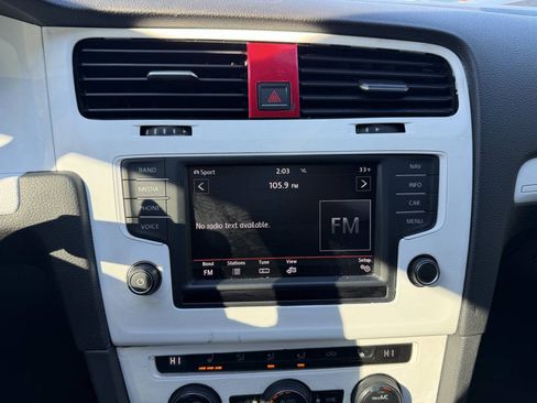 Used 2016 Volkswagen GTI Autobahn w/ Lighting Package (SEL) FWD image 16