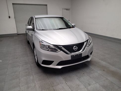 Used 2019 Nissan Sentra SV FWD image 14