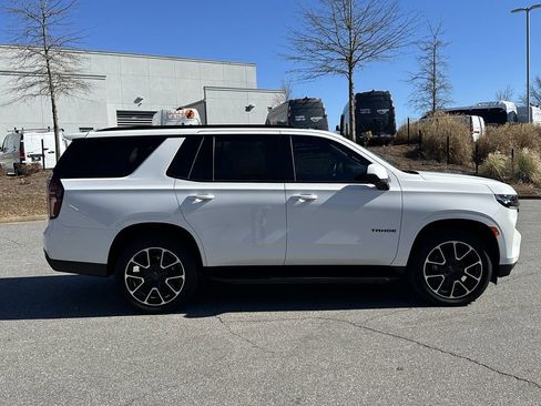 Used 2023 Chevrolet Tahoe RST image 9