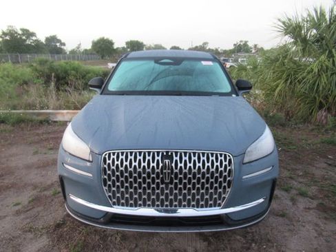 Certified 2023 Lincoln Corsair FWD image 2