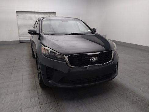 Used 2020 Kia Sorento FWD V6 image 14