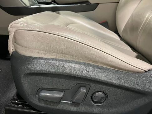 Used 2015 Hyundai Sonata Limited FWD image 16