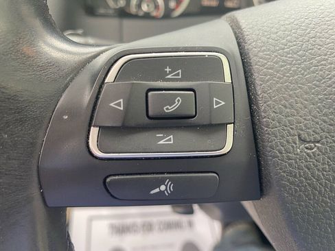 Used 2013 Volkswagen Tiguan SE AWD/4WD image 31