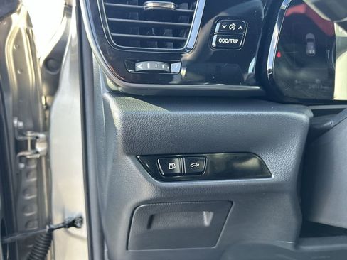 Used 2024 Lexus NX 250 FWD image 39