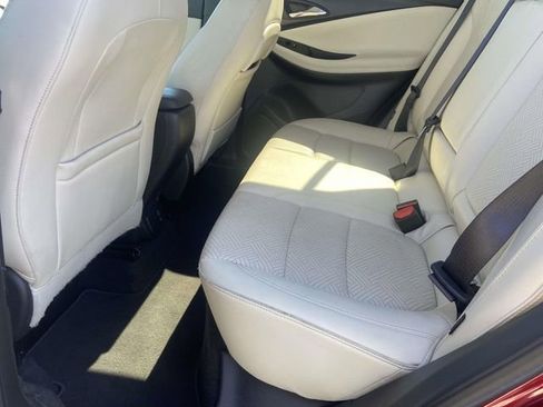 Certified 2022 Buick Encore GX Essence w/ Advanced Technology Package image 11