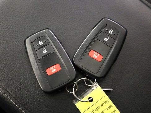 Used 2022 Toyota 4Runner Limited image 40