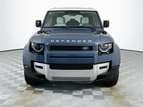 Used 2026 Land Rover Defender 110 S AWD/4WD image 2