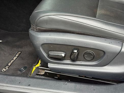 Used 2019 Lexus ES 350 w/ Premium Package FWD image 21