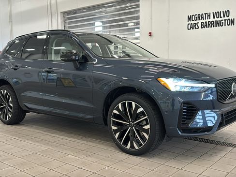 New 2026 Volvo XC60 T8 Ultra w/ Climate Package AWD/4WD image 3