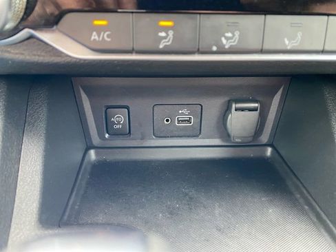 Used 2024 Nissan Sentra S FWD image 26