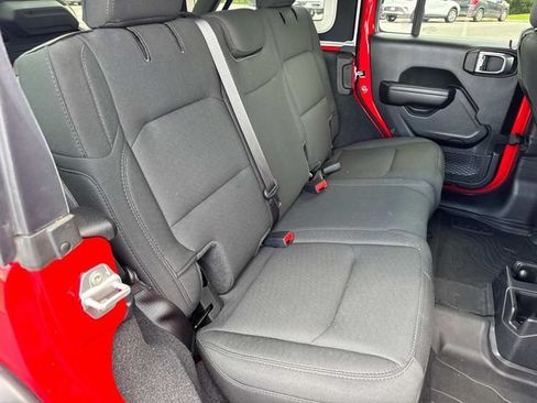 Used 2021 Jeep Wrangler Unlimited Sport AWD/4WD image 22