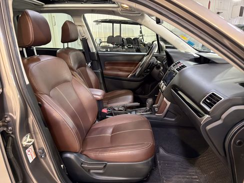 Used 2017 Subaru Forester 2.0XT Touring AWD/4WD image 12