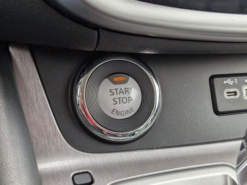 Used 2023 Nissan Murano SV w/ SV Midnight Edition Package image 25