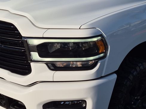 Used 2023 RAM 3500 Laramie AWD/4WD image 6