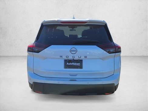 New 2026 Nissan Rogue SV image 7