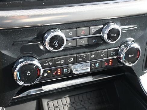 New 2025 Ford F150 Platinum w/ Equipment Group 703A Plus image 29