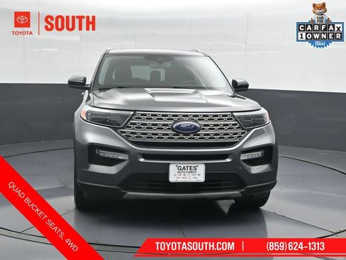 Used 2023 Ford Explorer Limited AWD/4WD image 5